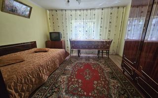 Casă  4 camere cu 2 intrări, garaj și teren 1751mp– Cobadin - Poză 5