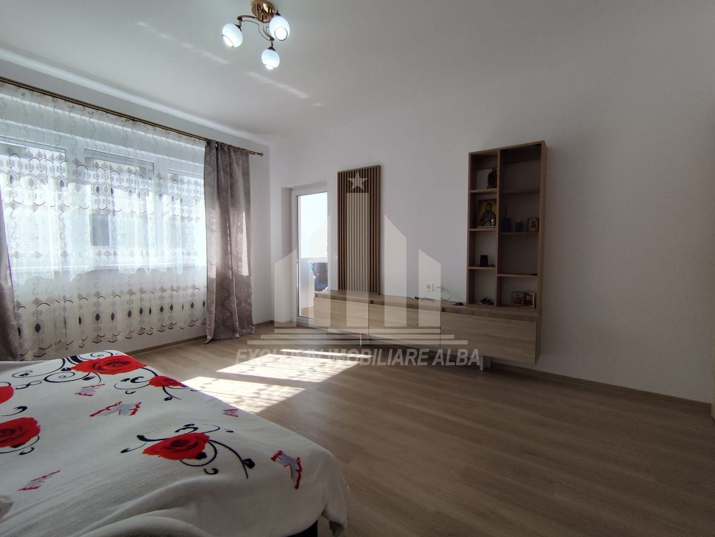 Apartament cu 1 camera de vanzare, Alba-Micesti - Poză 2