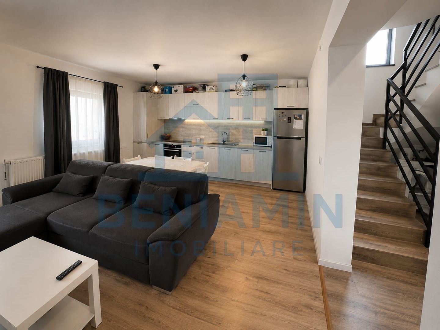 Casa moderna Parter plus Etaj - Zona Damila - Poză 5