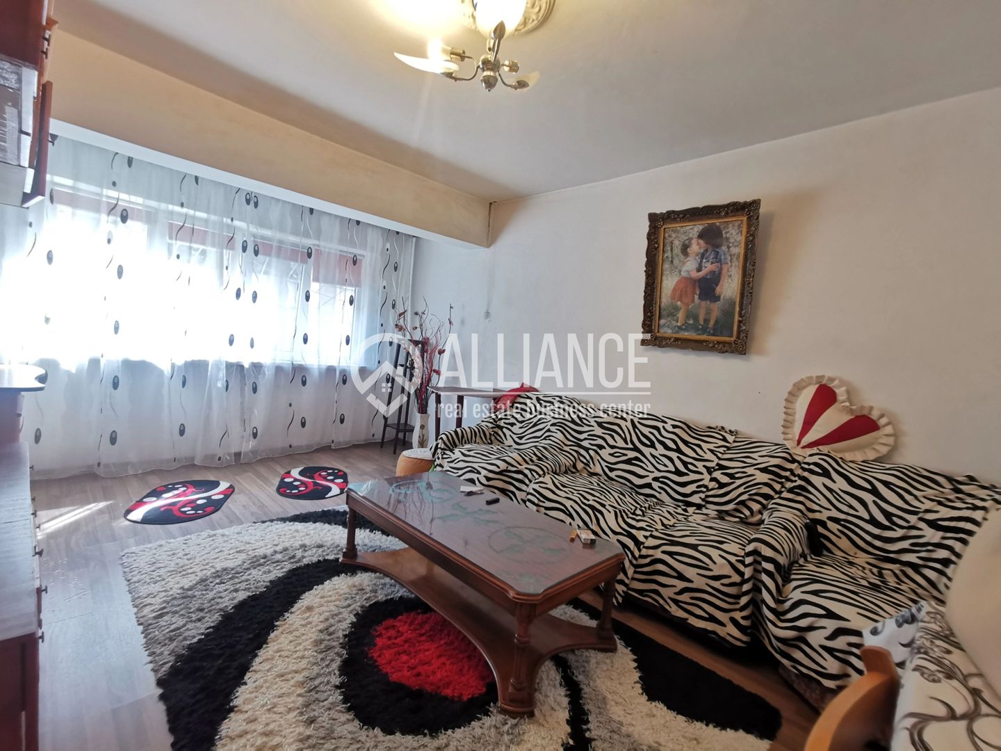 Inel 2 Eliberării apartament 2 camere decomandat - Poză 1