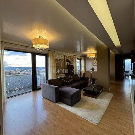 Apartament de lux cu 90 mp, cu vedere panoramică a Clujului - Poză 3