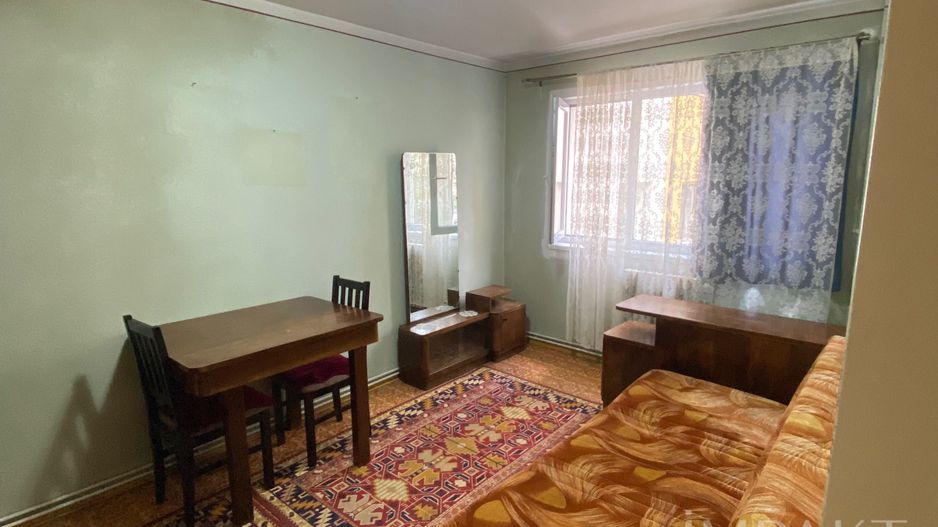 Apartament cu 3 camere, etaj intermediar, zona BIG! - Poză 1