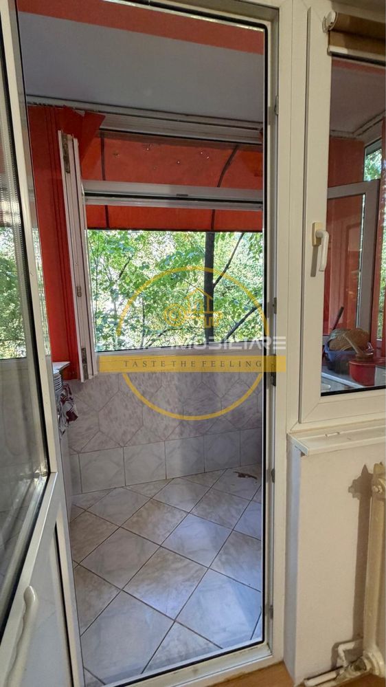 Apartament  2 camere Alexandru cel bun ! - Poză 3