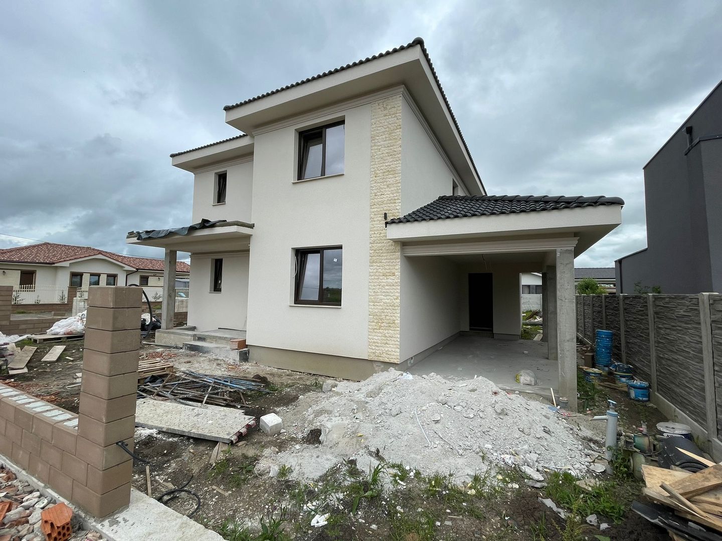 Casa Individuala - 5 camere - 180mp - Moșnița Nouă - Poză 1