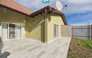 Casă înșiruită în Via Carmina- Vladmirescu - Poză 10