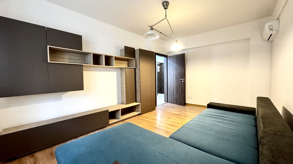 Apartment 2 camere, decomandat,  loc de parcare, Complexul Studențesc - Poză 2