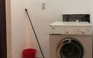 Garsoniera UMT de inchiriat 250€ - Poză 4