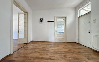 Parte de casă cu 3 camere, curte proprie și teren – Str. Ion Baiulescu - Poză 4