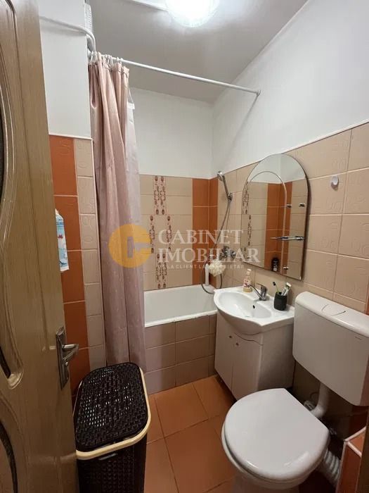 Mircea cel Batran - 2 Camere Decomandat - Etaj Intermediar - Poză 6