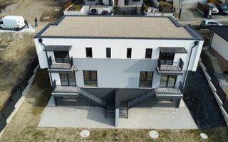 Casa cuplata (duplex) cu vedere panoramica in Dezmir - Poză 3