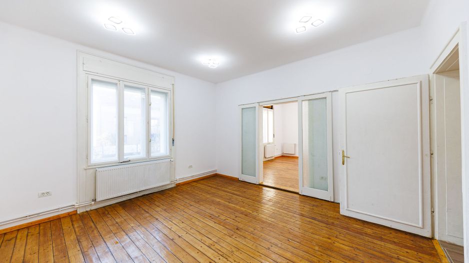 Casă Individuală pentru Birouri - Central, Timișoara | Curte 726 mp - Poză 14