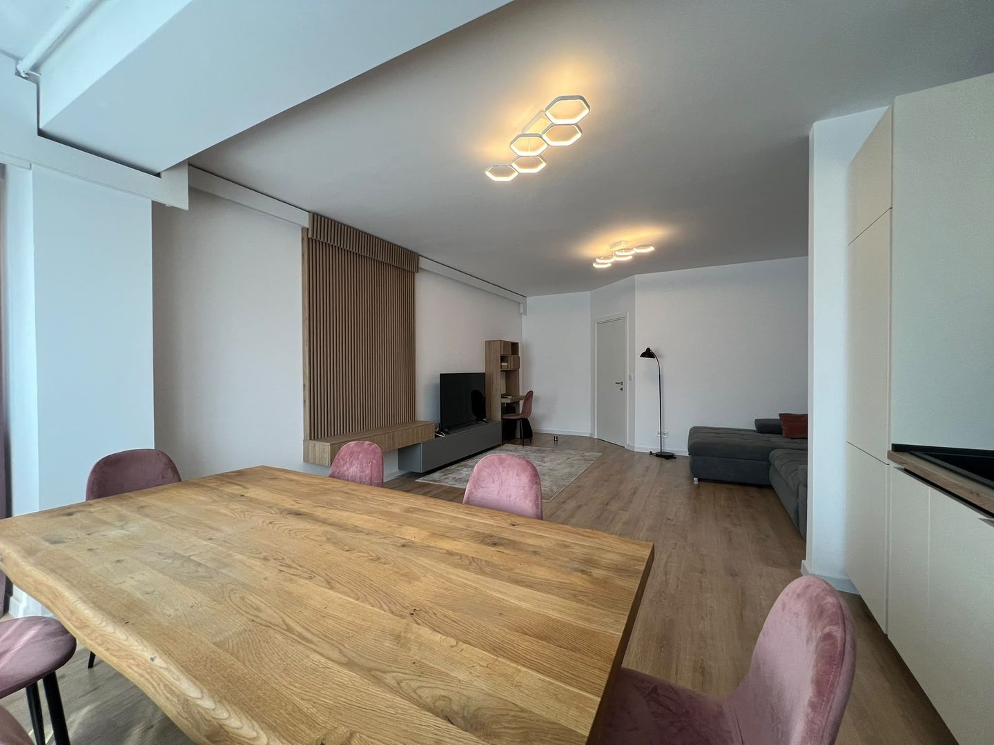 2 camere premium în Pipera | Etaj superior | Mobilat complet - Poză 5