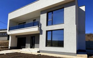 Vilă nouă în Barnova, 216 mp utili, 4 dormitoare, 4 băi, garaj, teren 700 mp - Poză 1