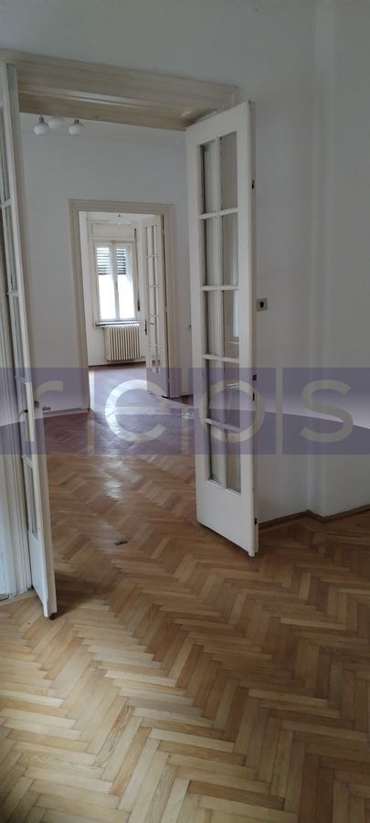 Casa 4 camere + dependinte curte proprie- Floreasca - Poză 1