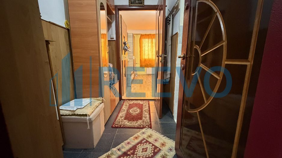 O garsonieră de 22 mp, situată la etajul 4, aflat pe strada Letea. - Poză 1