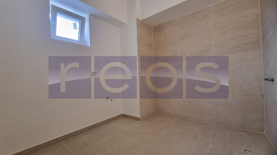 VANZARE 4 CAMERE DECOMANDAT -UNIRII - VEDERE FANTANI - 104mp - Poză 11