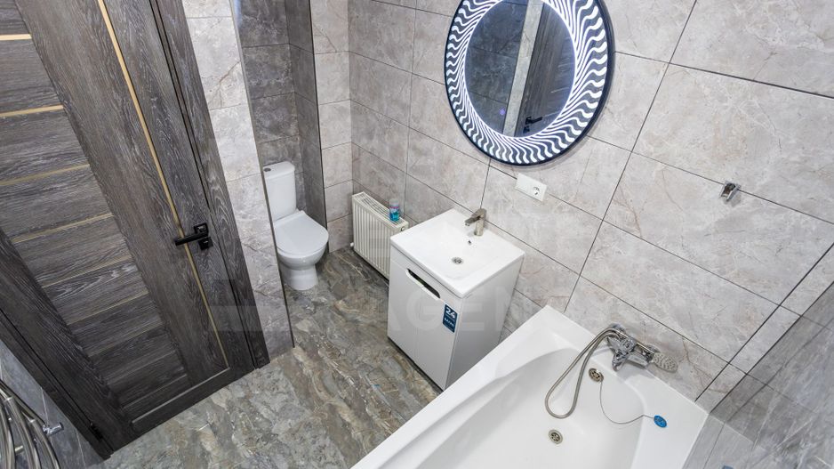 Chirie, casă, 3 nivele, 5 camere, strada Cantinei, Durlești - Poză 11