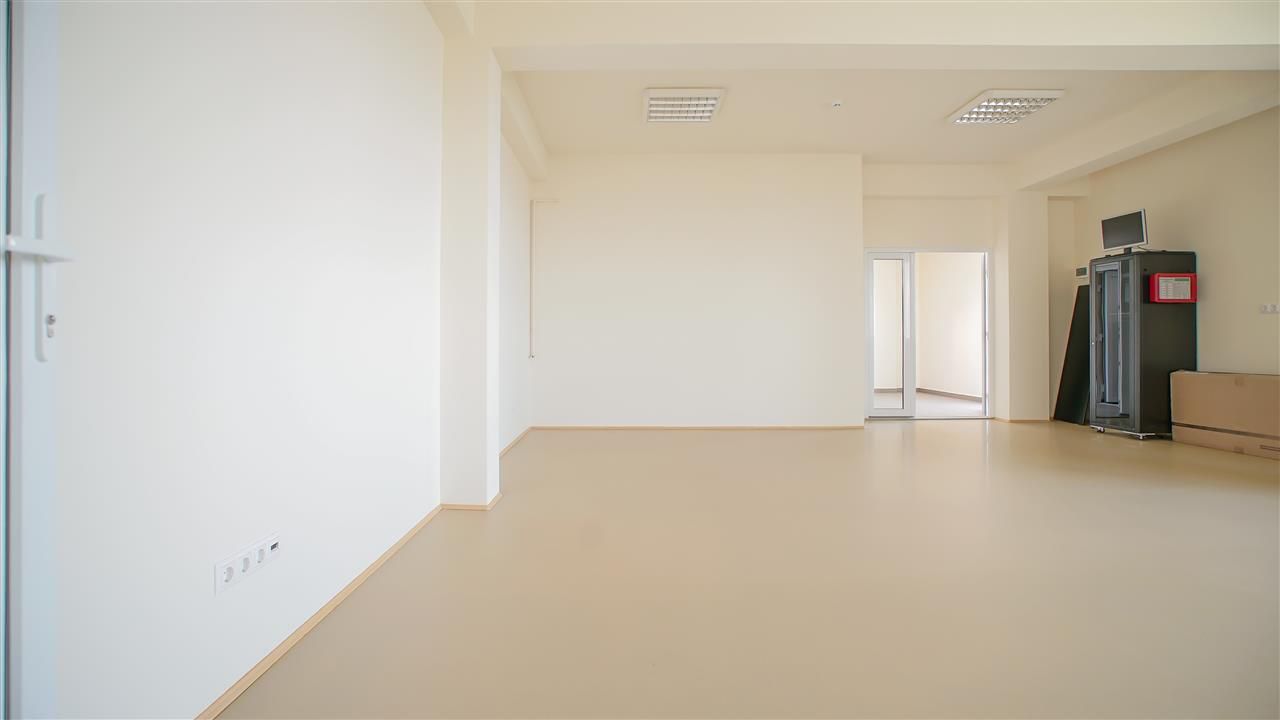 Cladire de birouri/clinica in Brasov zona Calea Bucuresti - Poză 26