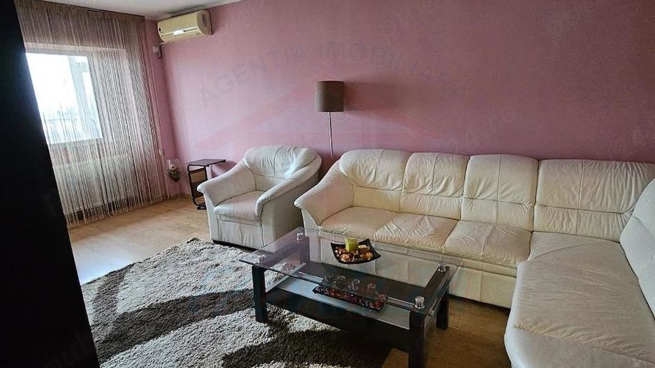 De închiriat apartament 2 camere decomandat -- Baia Comunală - Poză 2