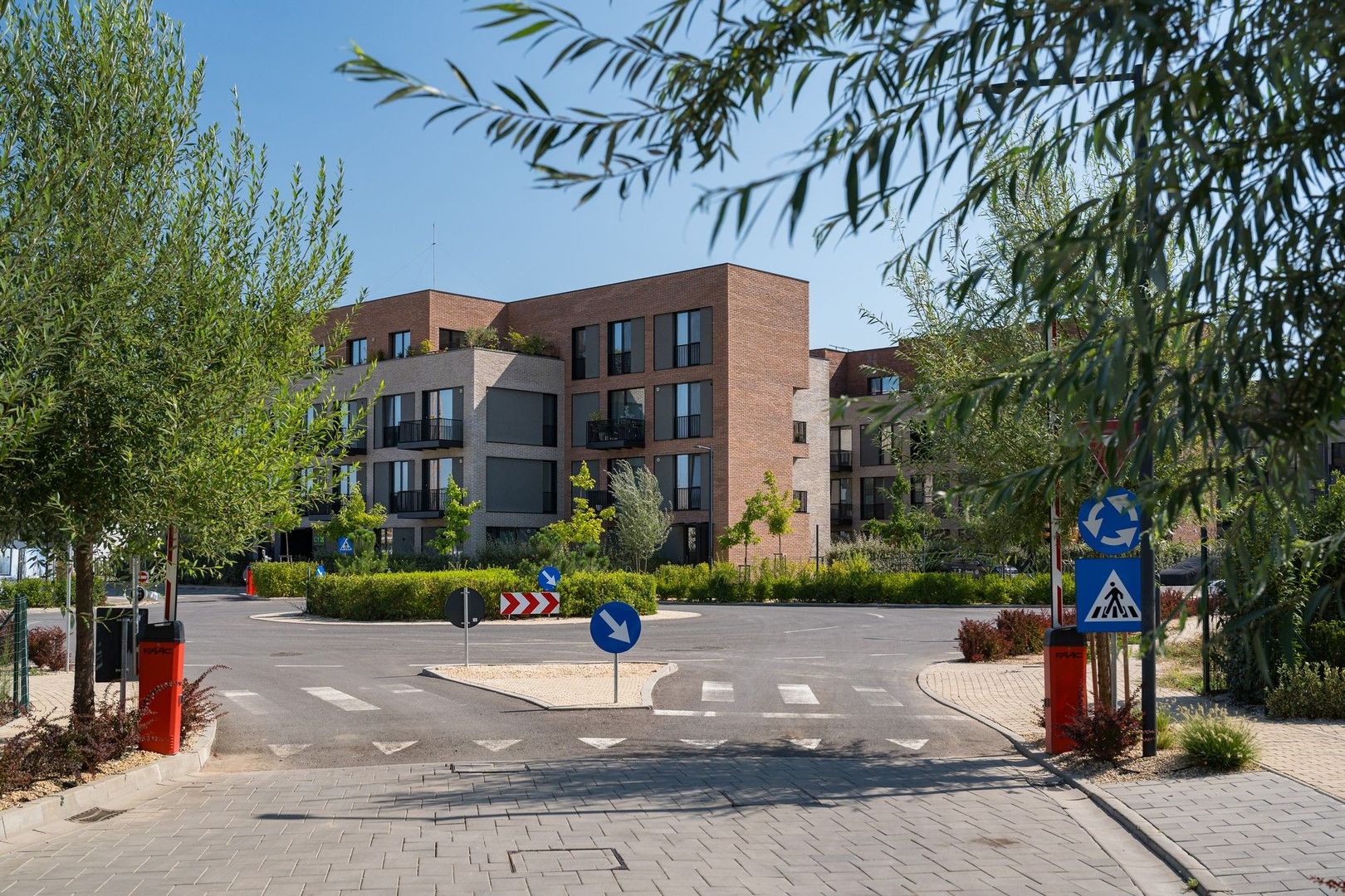 Apartament cu 2 camere mobilat in Amber Forest - Poză 12