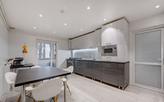 RAR SI FRUMOS - de vanzare 4 camere PREMIUM, parter/4 - Brancoveanu - Poză 1