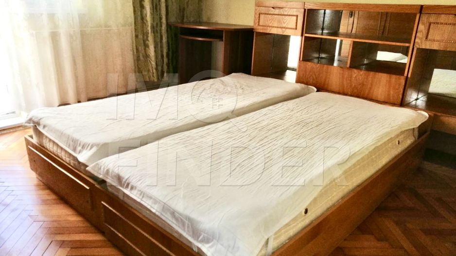 Inchiriere 3 camere decomandate zona Marasti, str Aurel Vlaicu, finisat clasic, - Poză 3