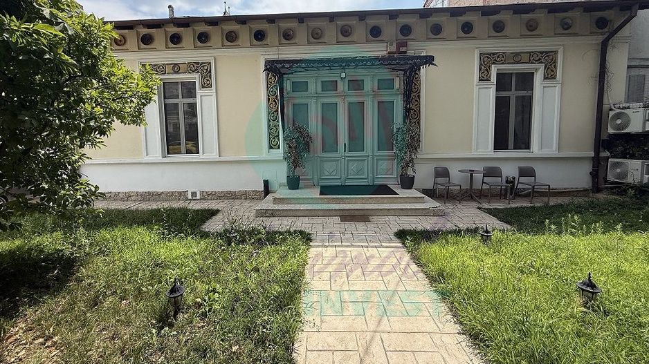 La 2 pasi de Parcul Cismigiu. Proprietate emblematica/ 641 mp teren - Poză 1