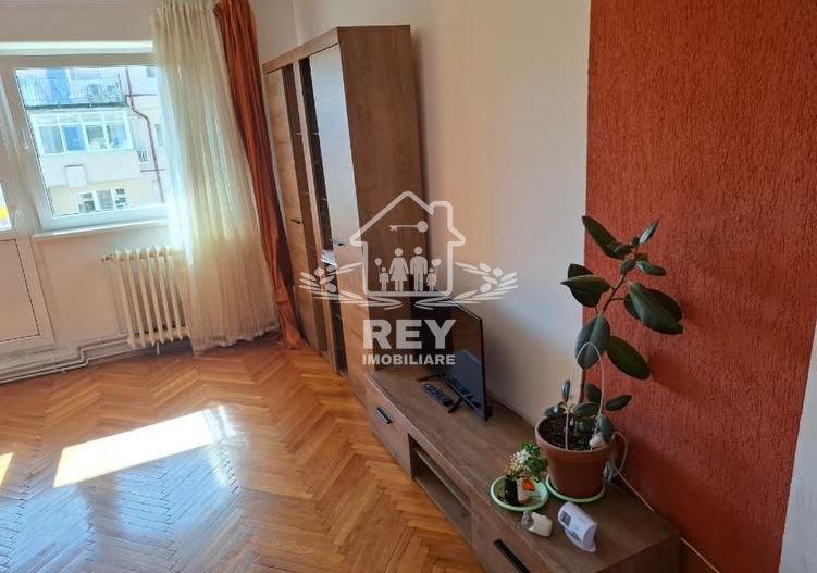 🏡 APARTAMENT CU 3 CAMERE DE ÎNCHIRIAT | 2 BĂI | ZONA CENTRALĂ – SIBIU - Poză 3