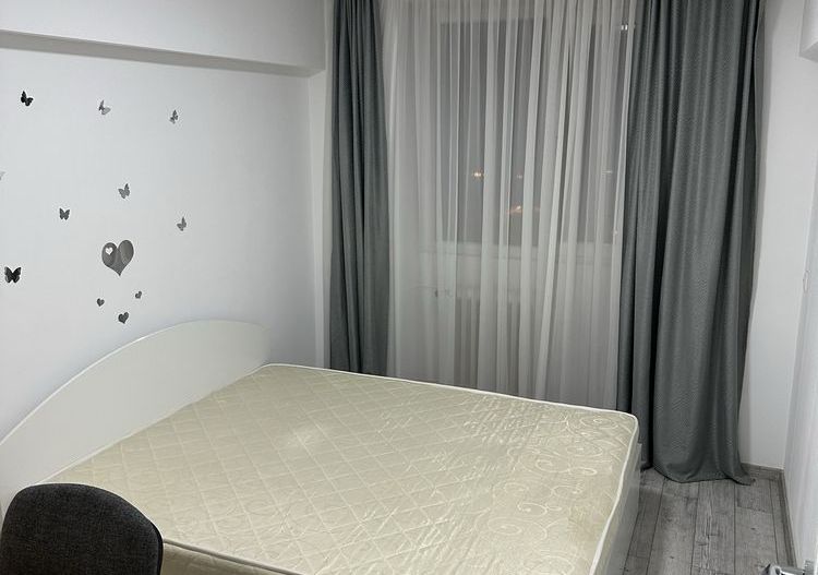 3 camere de inchiriat | decomandat | Metrou Râul Doamnei - Poză 8