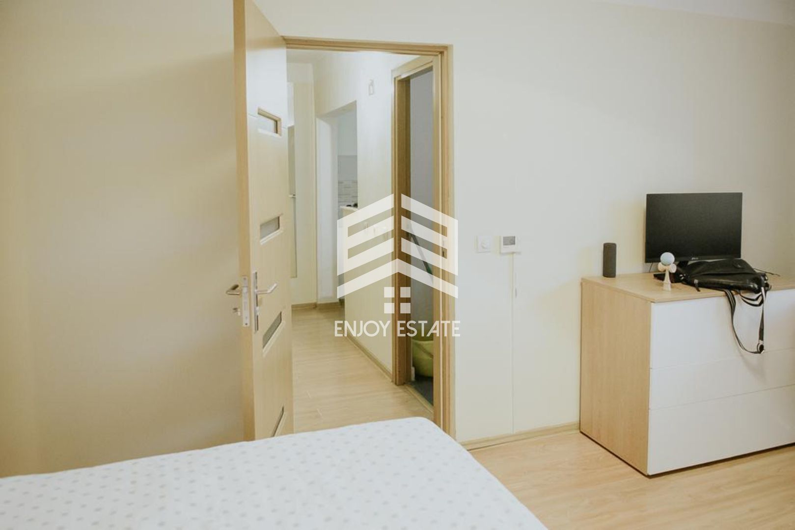 Garsoniera decomandata, 42mp, in zona Calea Bucuresti - Poză 1
