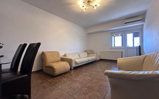 DE ÎNCHIRIAT! Apartament în inima Municipiului Târgoviște! - Poză 3