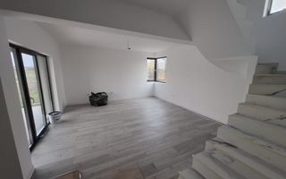 Casa 4 camere Comuna Berceni / Primaverii - Poză 2