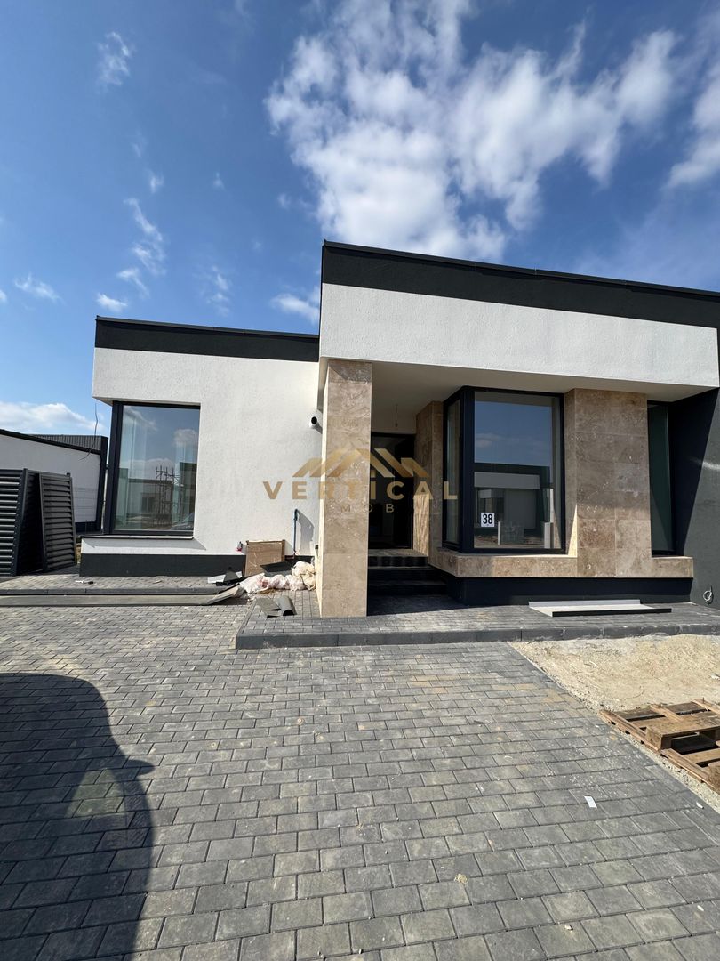 Casa in cartier nou, teren 356mp ,  Berceni - Poză 1