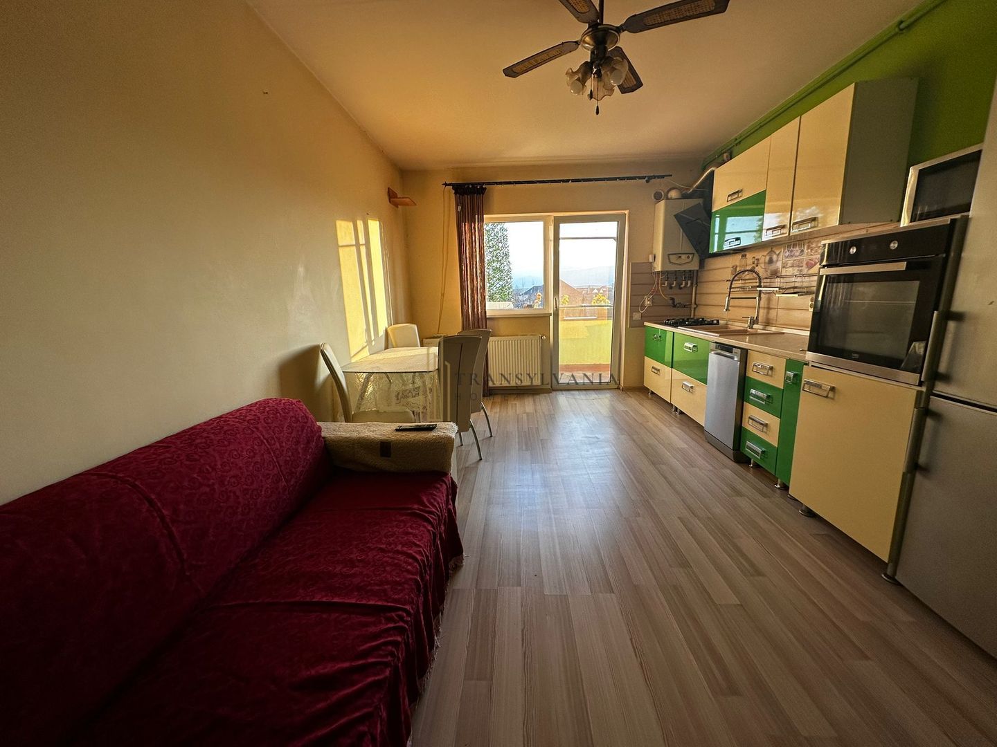 Apartament 2 camere de vanzare, etaj,2 Zona Dinicu Golescu Selimbar. - Poză 5