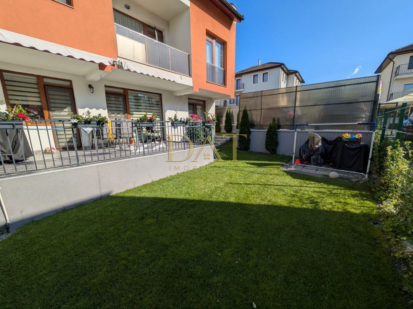 Comision 0% | 4 camere | gradina 105 mp | 2 parcari | zona Petrom - Poză 1