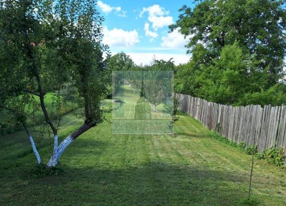 Casa singur in curte - zona Sacele - Poză 6