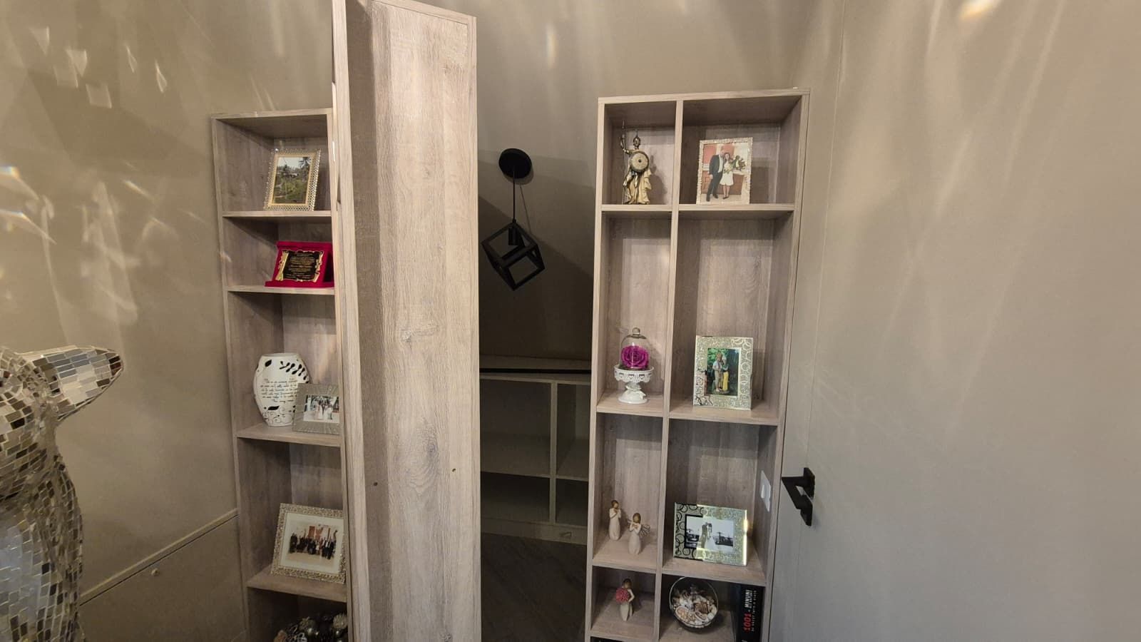 VILA NOUA | MOBILATA SI UTILATA | DAMAROAIA | LANGA PETROM CITY - Poză 33