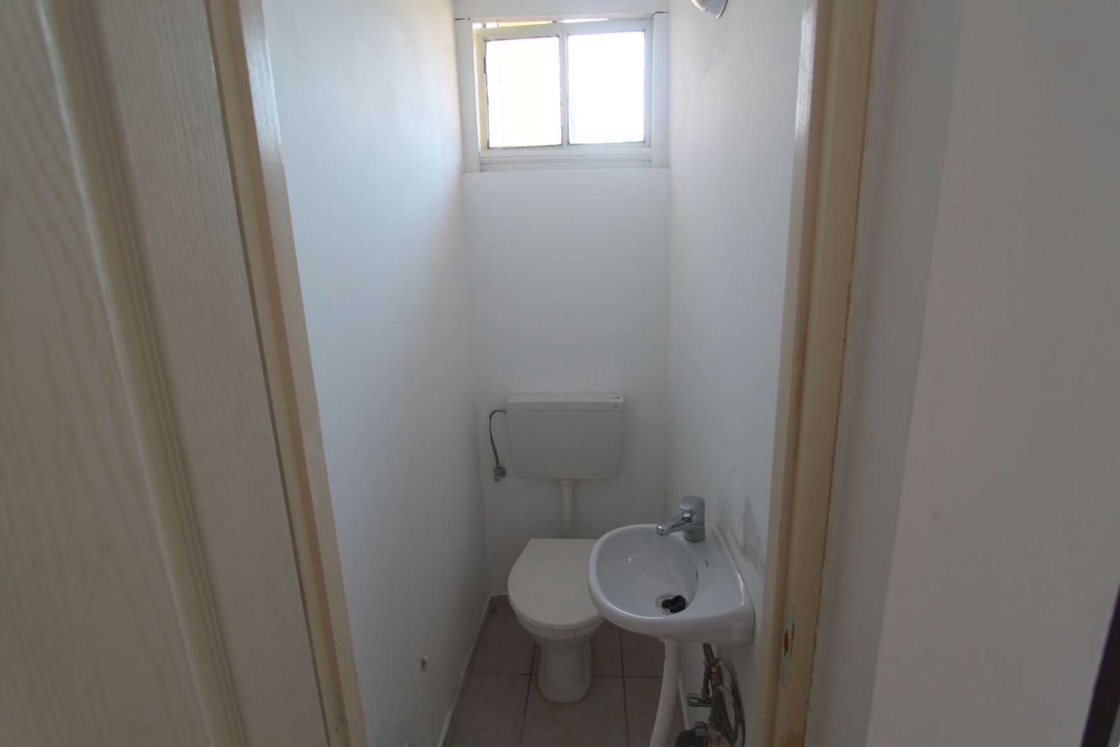 Casa singur in curte-zona Girocului - Poză 11