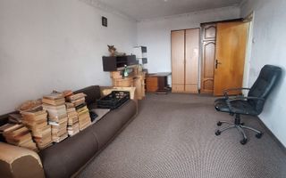 Apartament 3 camere decomandat – spațiu generos - Poză 1