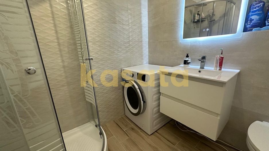 3 camere | Metrou 7 minute / loc parcare inclus - Poză 12