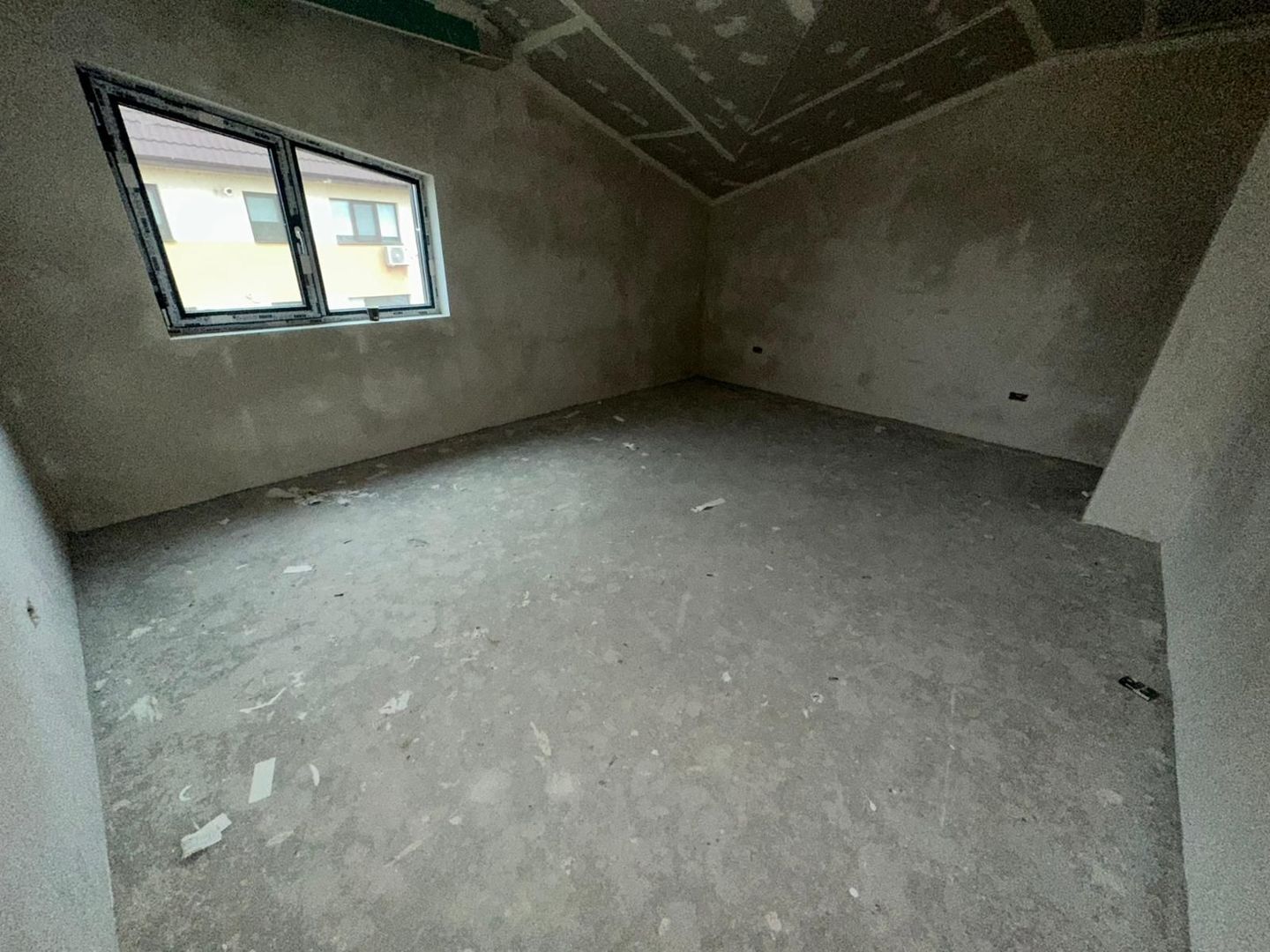 CASE TIP DUPLEX, 6 CAMERE, TOATE UTILITATILE, CENTRALA, COMISION 0% - Poză 7