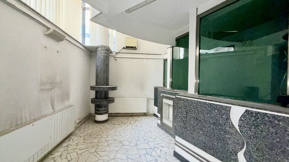 Spațiu București, zona Universitate, pretabil comercial/birouri - Poză 10