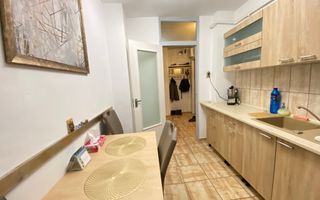 Apartament 3 Camere, Decomandat, Etaj 3,  Zona Aradului, Comision 0% - Poză 3