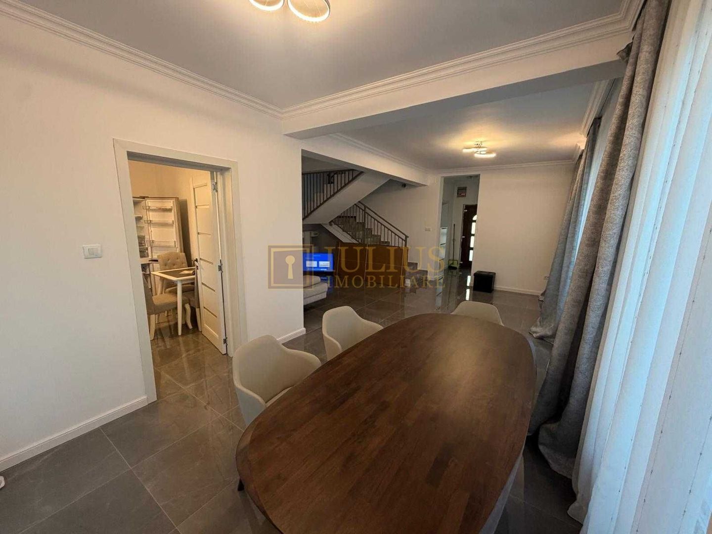 Duplex Mosnita Noua| 4 camere-3 dormitoare| curte proprie| loc de parcare - Poză 5
