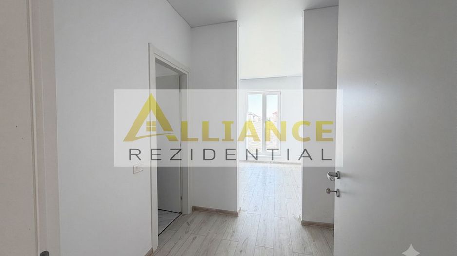 CASA PE PARTER IN BERCENI – TEREN 500 MP – ANSAMBLU ASFALTAT - Poză 5