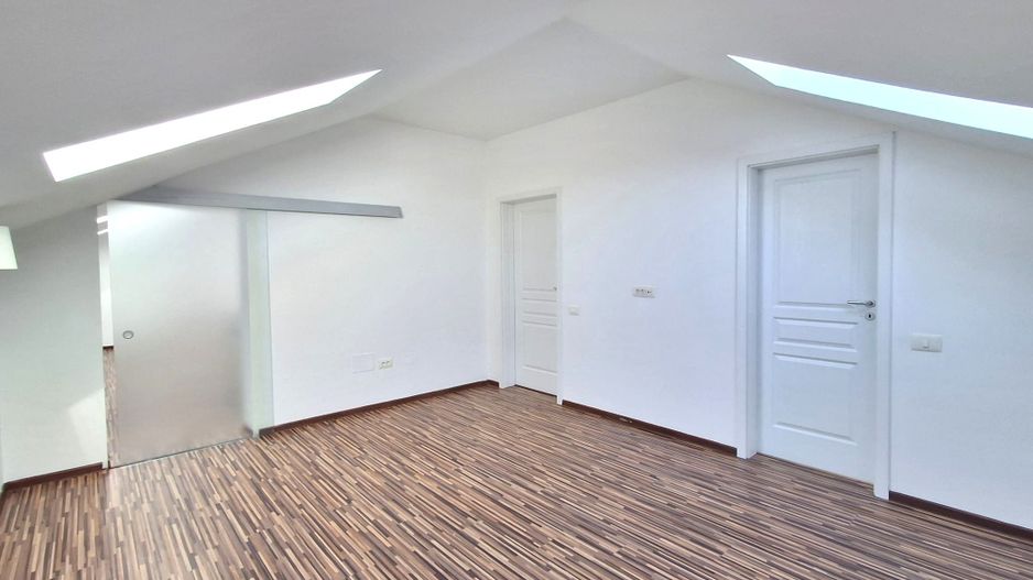 De Vanzare Apartament 4 camere  Militari  Residence - Poză 12