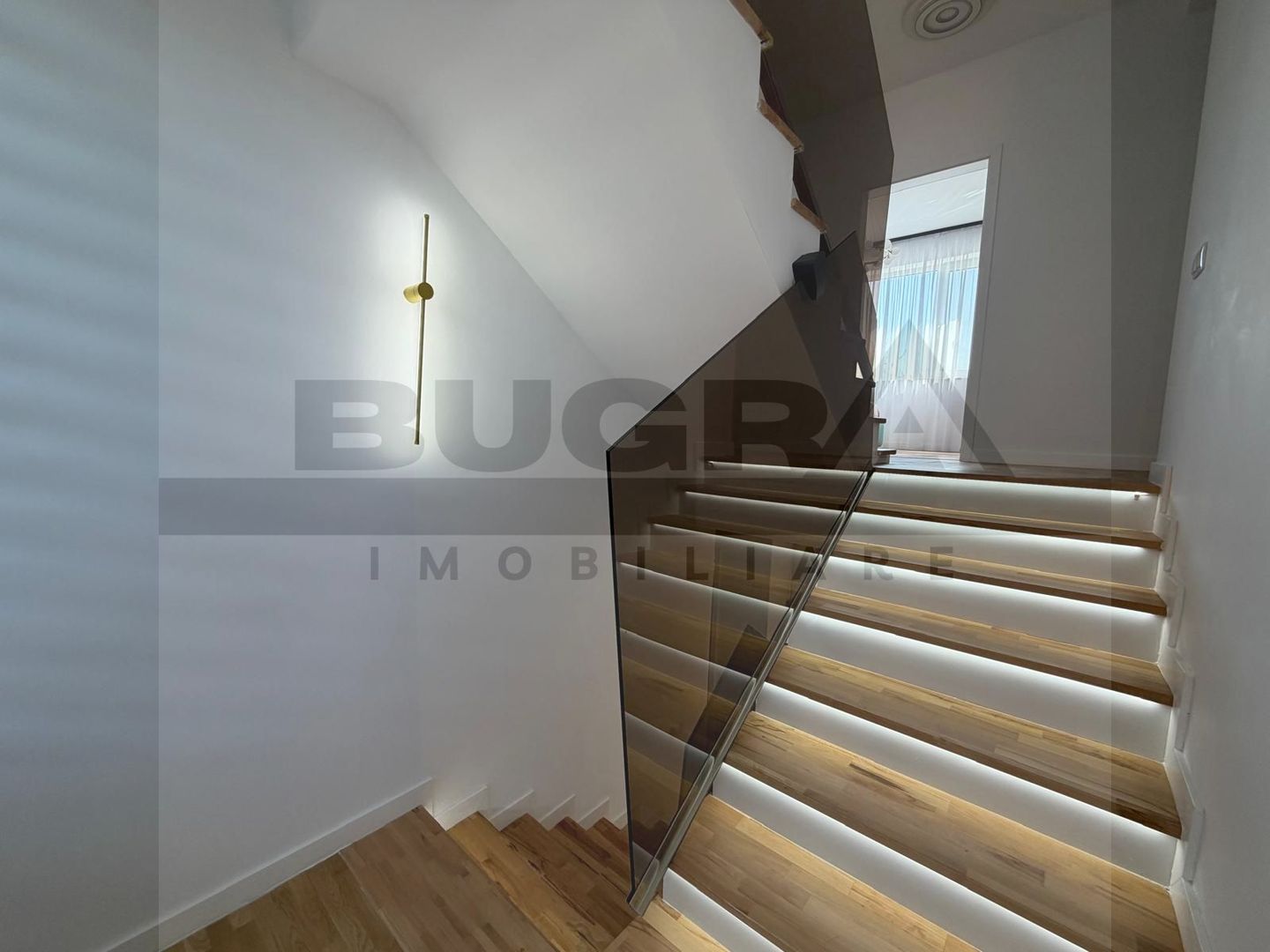 Duplex premium 120mp, terasă 70 mp,view superb, 2 parcari, zona Auchan - Poză 20