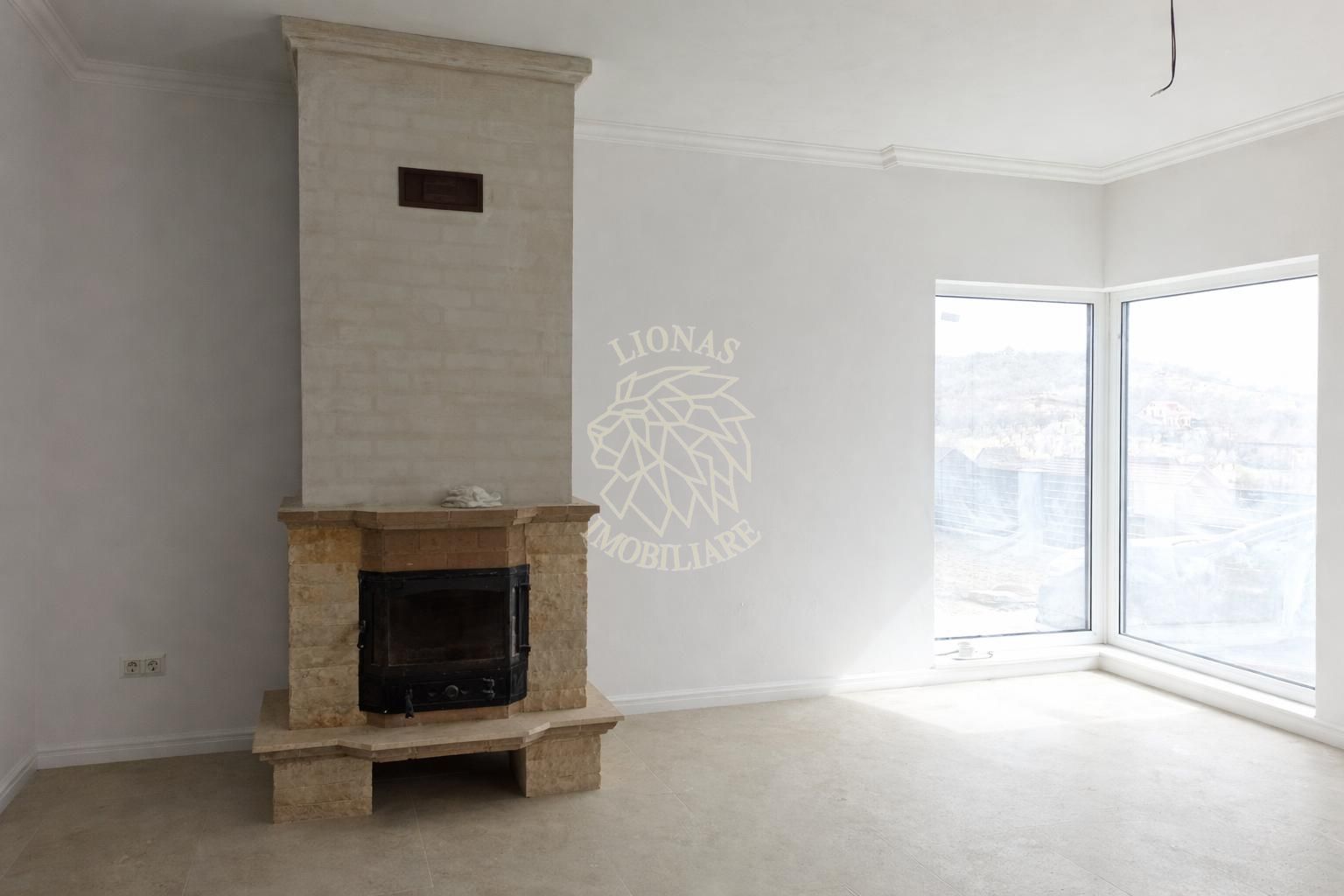 Casa Finisata 4 camere-teren 550 mp-curte amenajata-Valea Rusului - Poză 1