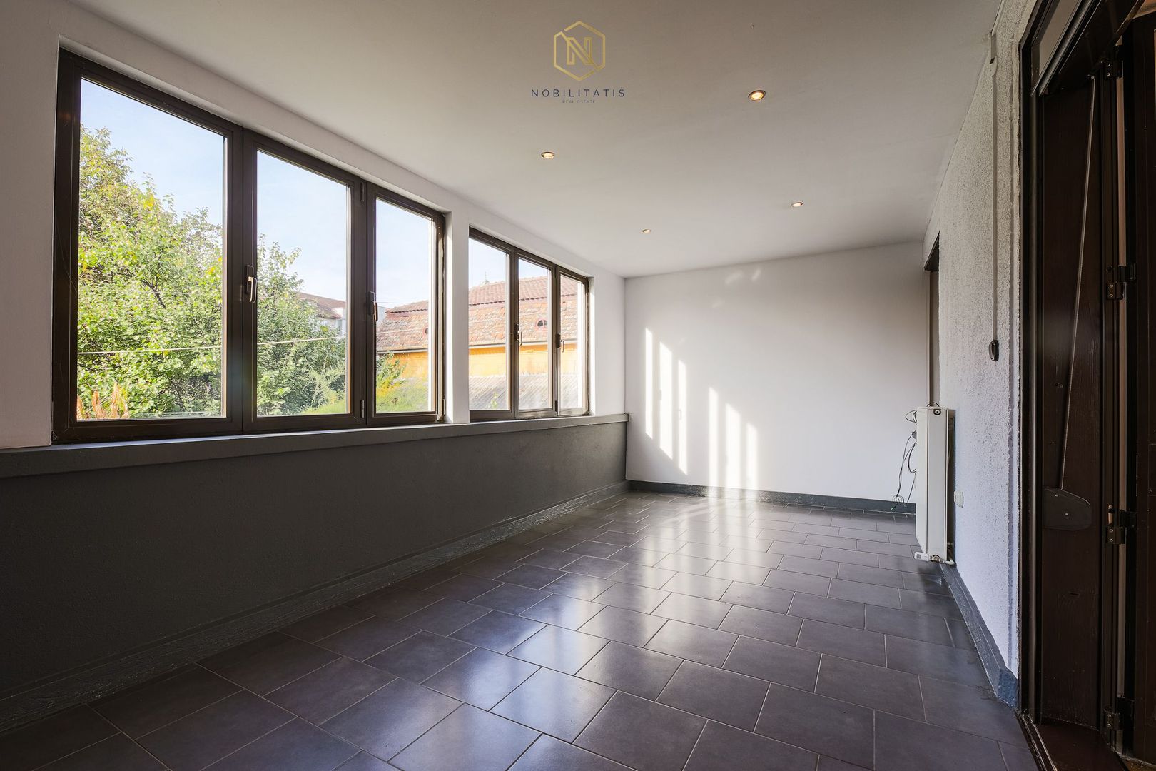 Inchiriat - Spatiu birouri 135 mp | Curte privata, 6 locuri parcare - Poză 29