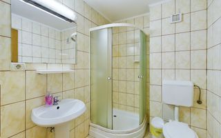 Pensiune in Arad (Vladimirescu) pe DN7 - Poză 11